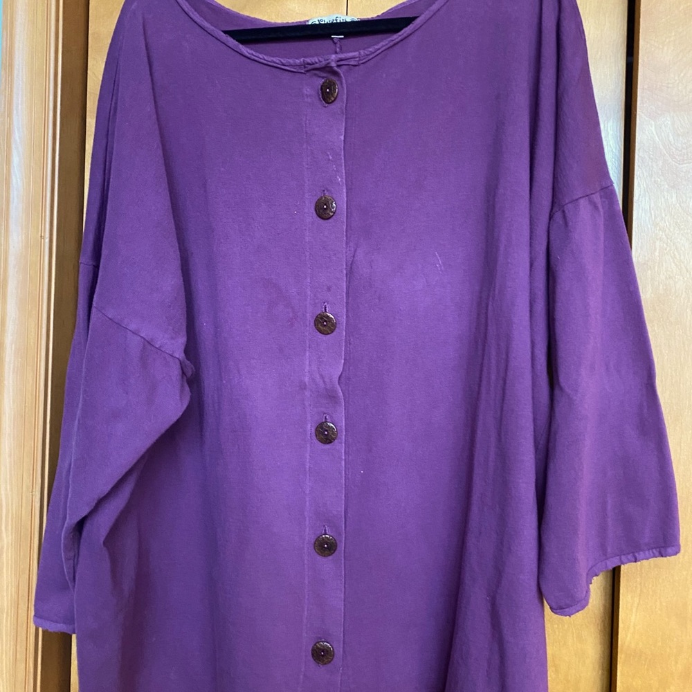 Cardigan, cotton knit. Attractive buttons